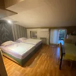 Ana Apartments